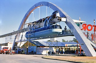 Trailblazer Monorail at the 1956 Texas State Fair .
