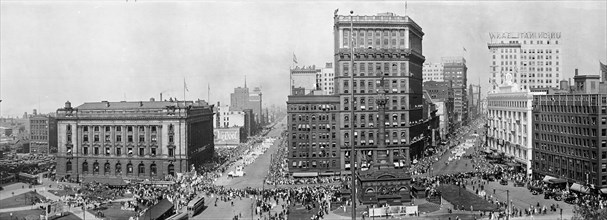Patriotic Parade in Cincinnati, 1918