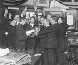 World War I Marine Recruits Sworn In