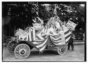 Suffragists in Parade