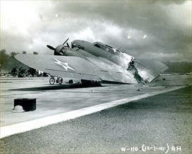 Wrecked Airplane at Wheeler Airfield