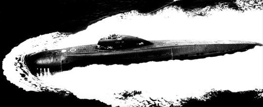 1977 - A port beam view of a Soviet Victor class fleet submarine underway.