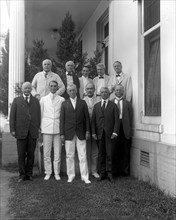 President Woodrow Wilson with his cabinet