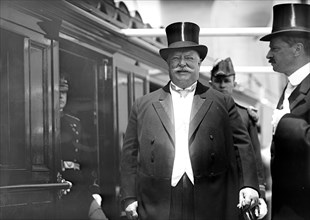 President William Howard Taft in tophat