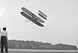 Wright Brothers airplane in flight at Fort Myer Virginia