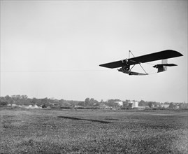 Glider in flight