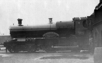 GWR 3300 straight-framed 'Bulldog' class 3373 Sir William Henry