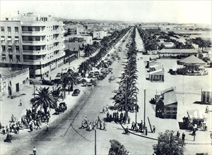 Avenue Mohamed V à Tunis en 1942