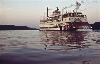 Belle of Louisville Steamboat
