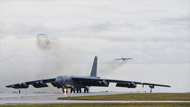 A B-52H Stratofortress taxis down the runway