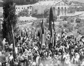 Neby Mousa [i.e., Nebi Musa]. Pass up Gethsemane ca. 1936