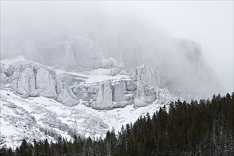 Icy top of a rugged mountain. Abiathar Peak in Yellowstone National Park; Date: 9 December 2015