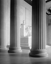 Lincoln Memorial, [Washington, D.C.] ca.  between 1910 and 1935