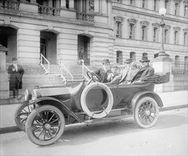 William Jennings Bryan in Detroit [Michigan] ca.  between 1910 and 1925