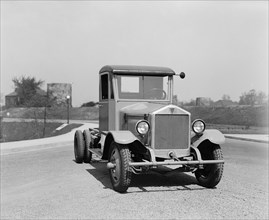 Witt Will Company truck ca.  between 1910 and 1935