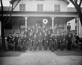 Navy Yard band ca.  between 1910 and 1920