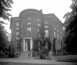 Octagon House, [Washington, D.C.] ca.  between 1910 and 1926