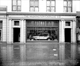 Washington Cadillac Company dealership window in Washington D.C. ca.  between 1910 and 1926