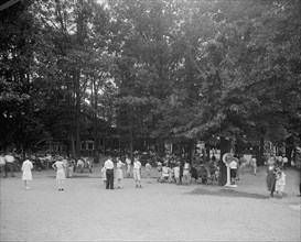 Glen Echo Park Amusement Park, Glen Echo Md. ca.  between 1910 and 1935