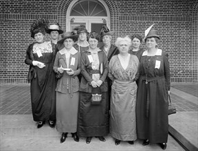 Republican National Conference, New York Delegates (women) ca.  between 1910 and 1920