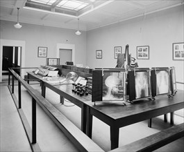 Academy of Sciences, electricity exhibit ca.  between 1910 and 1935
