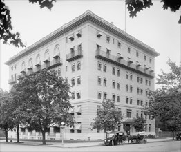 Army & Navy Club, [Washington, D.C.] ca.  between 1910 and 1926