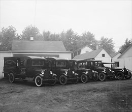 Semmes Motor Company, Bethesda Farms Dairy [trucks] ca.  between 1910 and 1926  (Vehicles look to be 1920s)