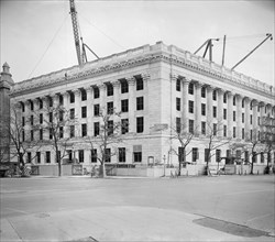 U.S. Chamber of Commerce building under construction  [Connecticut Ave. & H Street, Washington, D.C.]. ca.  between 1910 and 1920