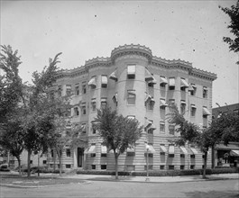 Lehigh Apartments, [Adams Mill Rd. and Lanier Place, Washington, D.C.] ca.  between 1910 and 1926