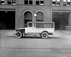 Semmes Motor Company Colgate truck ca.  between 1910 and 1926