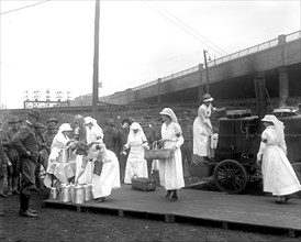 Red Cross nurses operating a canteen, Union Station, Washington, D.C., World War I. ca.  between 1910 and 1920