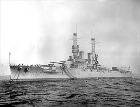 United States naval ship U.S.S Wyoming underway ca.  between 1910 and 1925