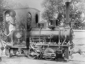 Small locomotive used to draw cane cars 2 ft. gauge, India ca.  between 1910 and 1920