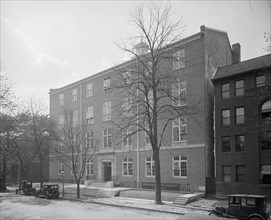 George Washington University Law School exterior (Stockton Hall), [Washington, D.C.] ca.  between 1910 and 1925