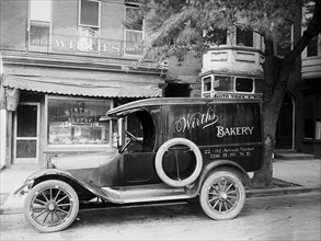 Automobile with ad for Wirth's Bakery, 22-32 Arcade Market, 1116 H St., N.E., Washington, D.C. ca.  between 1910 and 1920