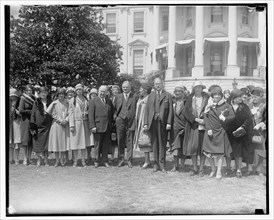 President Herbert Hoover in front of the White House ca. between 1909 and 1923
