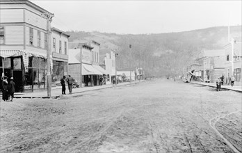 A Street looking north, Nenana, Alaska ca. between 1909 and 1920