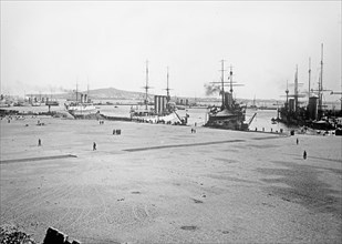 Ships in the Port at Montevideo ca. between 1909 and 1919