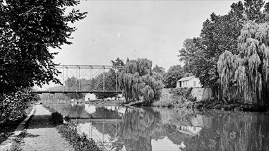 Chain Bridge across the C&O Canal ca. between 1909 and 1923