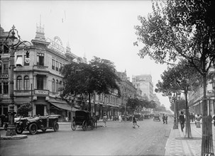 Brazil. Avenue Rio Branco street scene, Rio de Janeiro ca. between 1909 and 1919