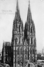 Cathedral at Cologne, Germany ca. between 1909 and 1919