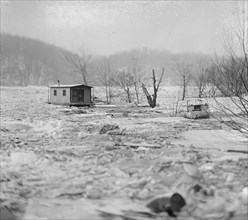 Potomac flood & ice ca. between 1909 and 1923