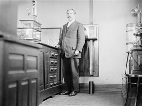 Marvin, Chief of Weather Bureau ca. between 1909 and 1919 (probably Charles F. Marvin)