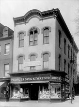 Exterior of People's Drug Store, No. 9, 31st and M Streets, Washington, D.C. ca. between 1909 and 1932