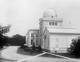 Administration building, Naval Observatory ca. between 1909 and 1919
