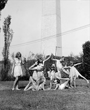Women dancing on the Washington Monument grounds, Washington. D.C. ca. between 1909 and 1923