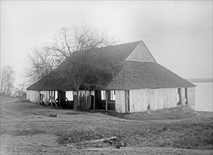 Tobacco warehouse at Belvoir, (Estate of Lord Fairfax) VA ca. between 1909 and 1940