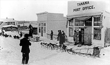 U.S. Mail, Tanana, Alaska, mail sled dog teams leave for the interior ca. between 1909 and 1940