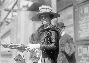 Lady Charles Ross selling Forget-Me-Nots for the 1918 Belgian Relief fund