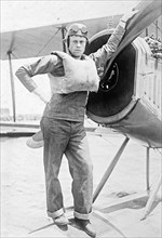 Edward Augustus Smith, Jr., Quartermaster lc aviation killed in aeroplane accident, April 30, 1918